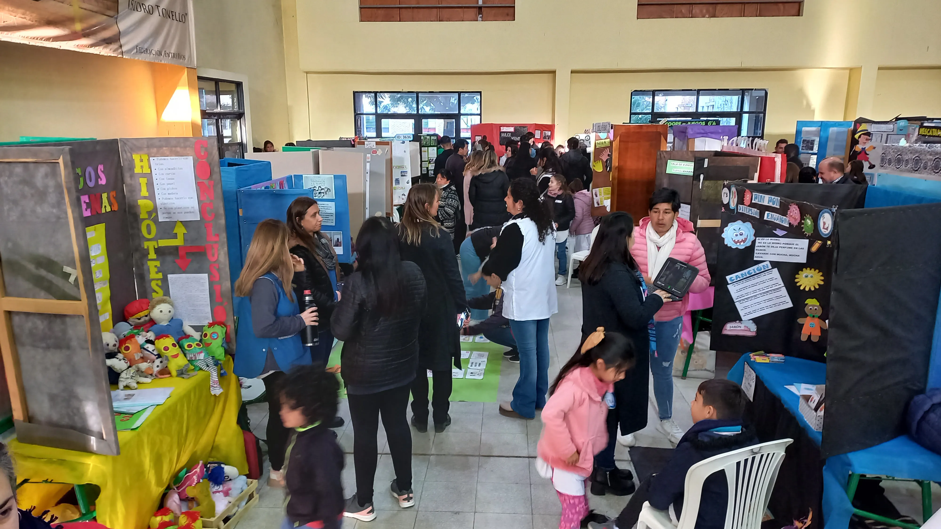 Comenzó la Feria Educativa 2023